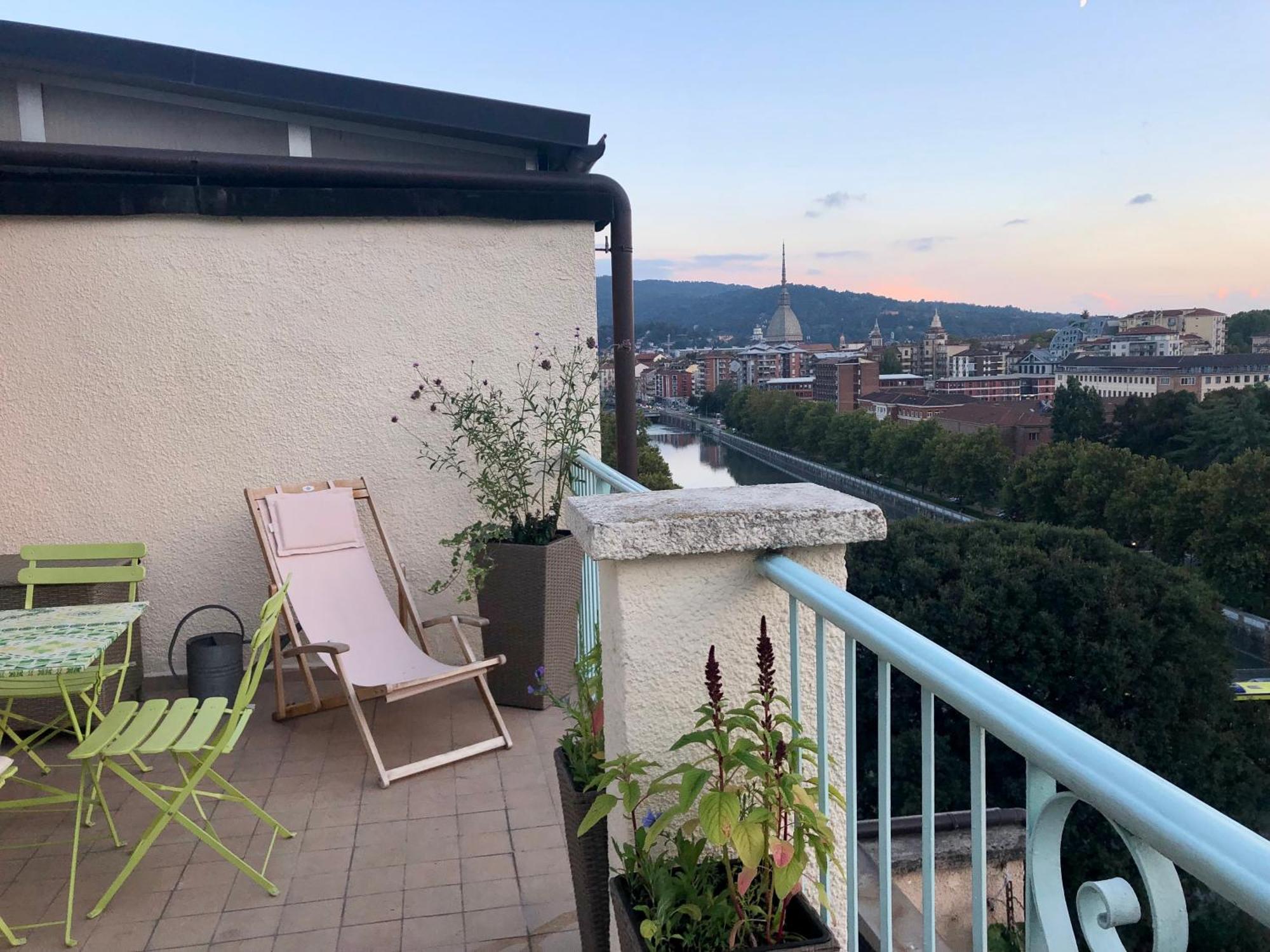 Attico Ellen Terrazza Con Vista Turim Exterior foto
